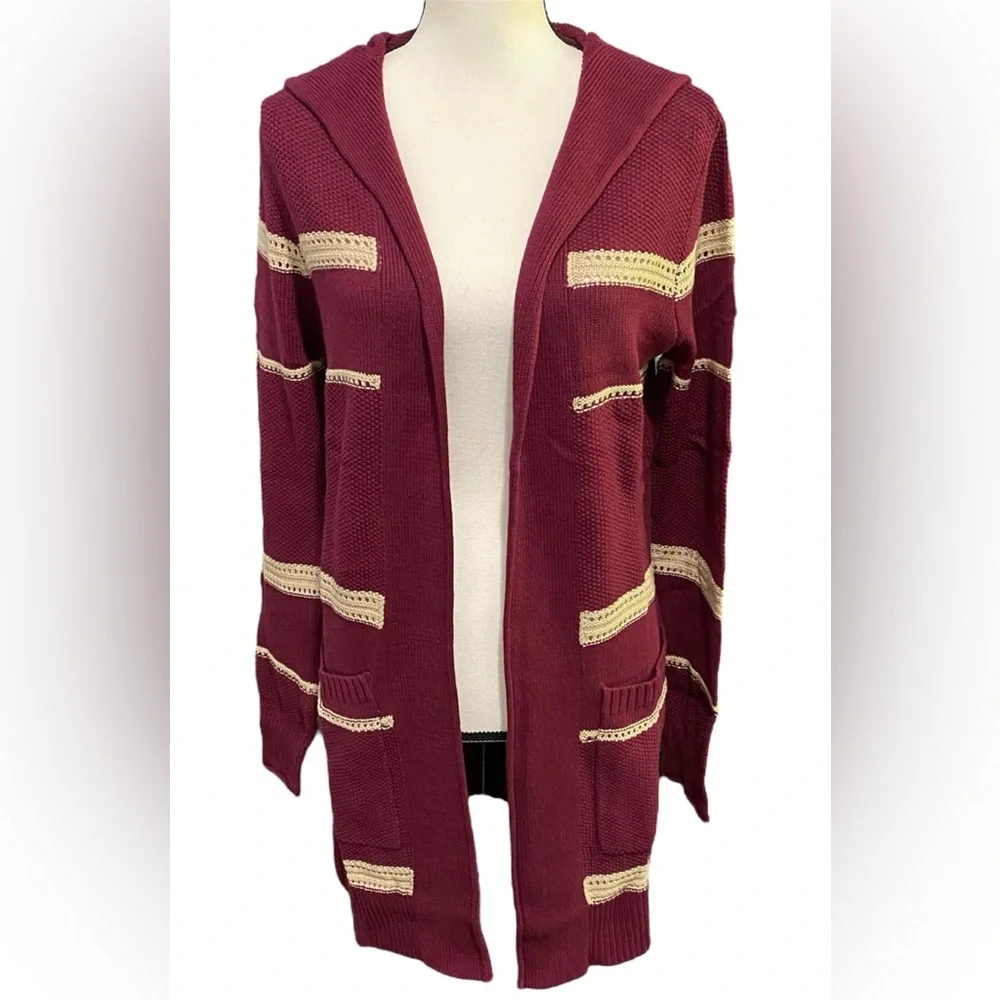 Lety and Me Knitted Hooded Cardigan Size Medium NWOT - Picture 3 of 9